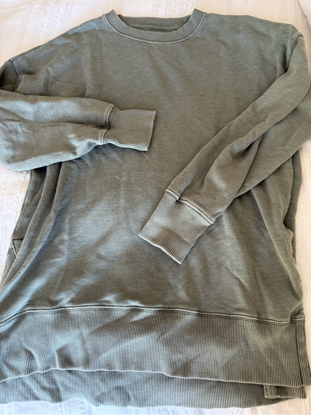 American Eagle Outfitters Olive Green Crewneck Sweatshirt